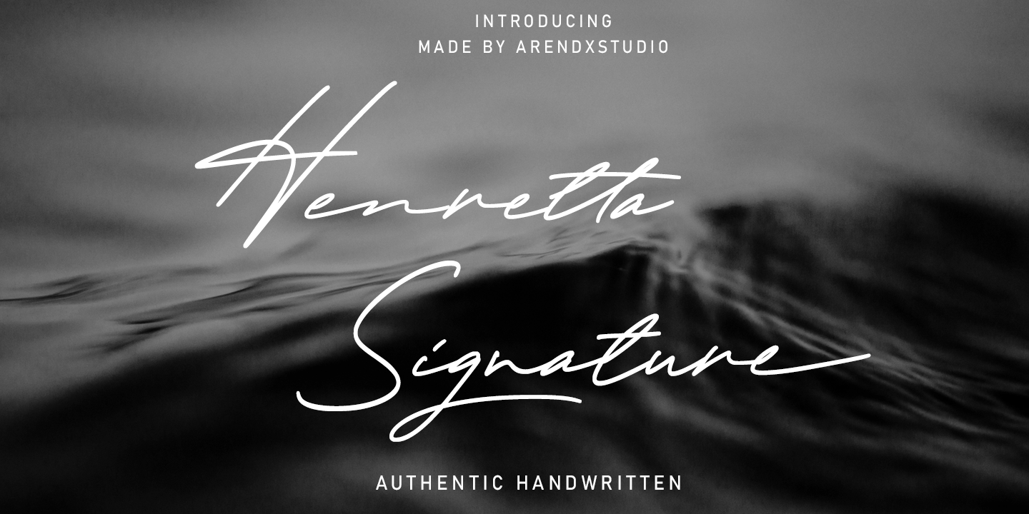 Пример шрифта Henretta Signature